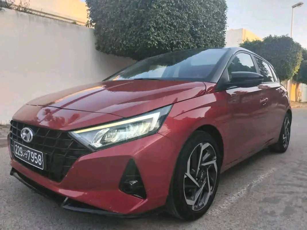HYANDAI I 20 HIGH GRADE PREMIÈRE MAIN
