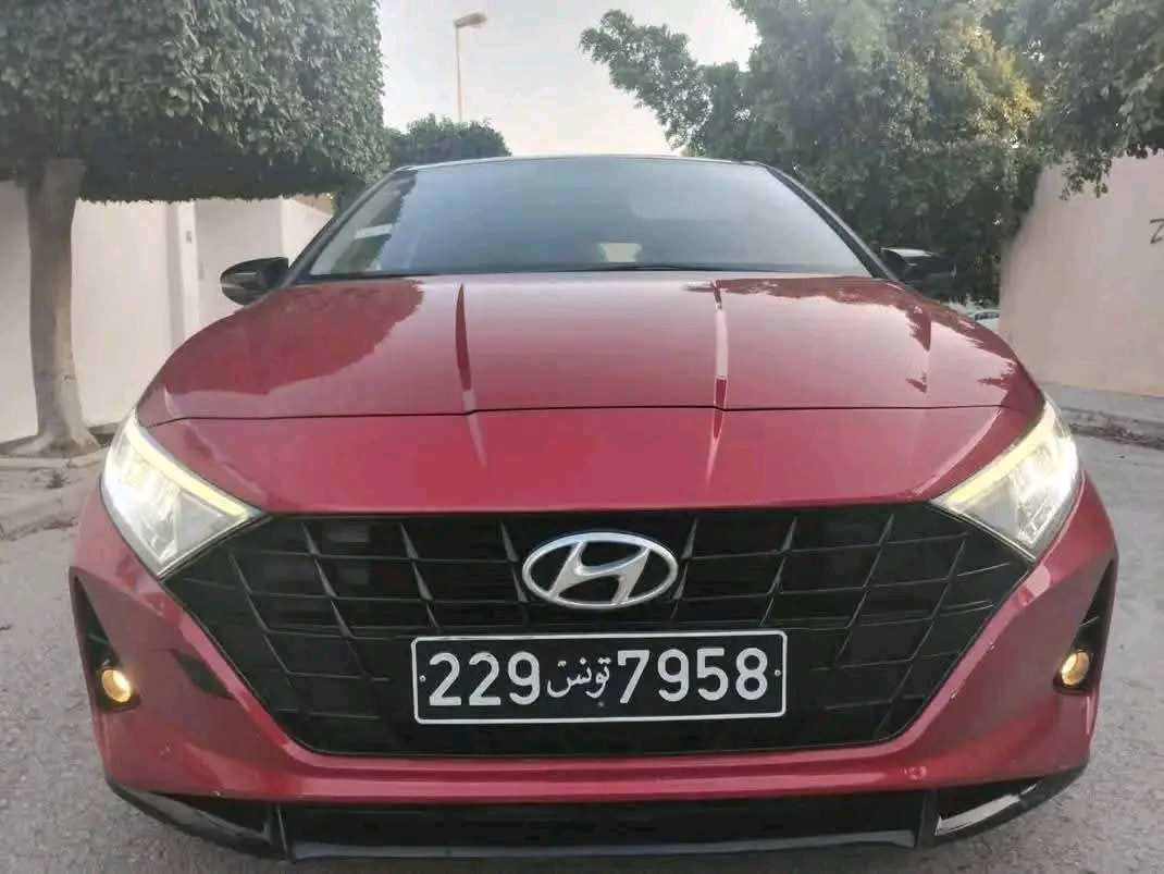 HYANDAI I 20 HIGH GRADE PREMIÈRE MAIN