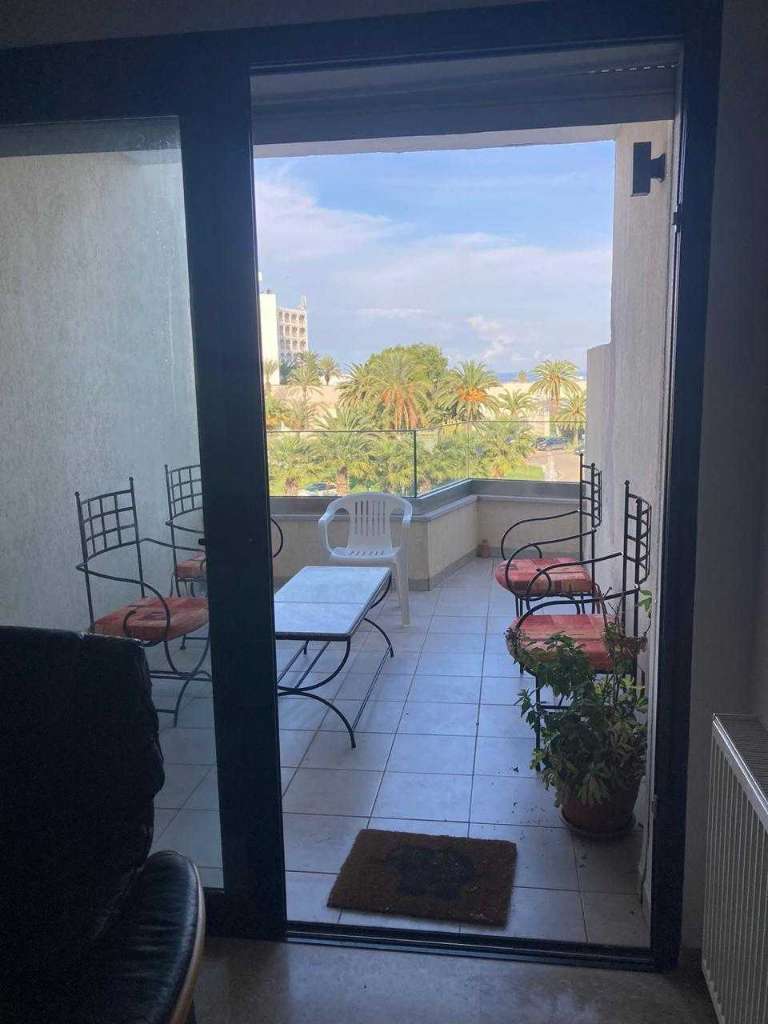 À Vendre : Magnifique Appartement S+3 Vue Mer – Zone Touristique