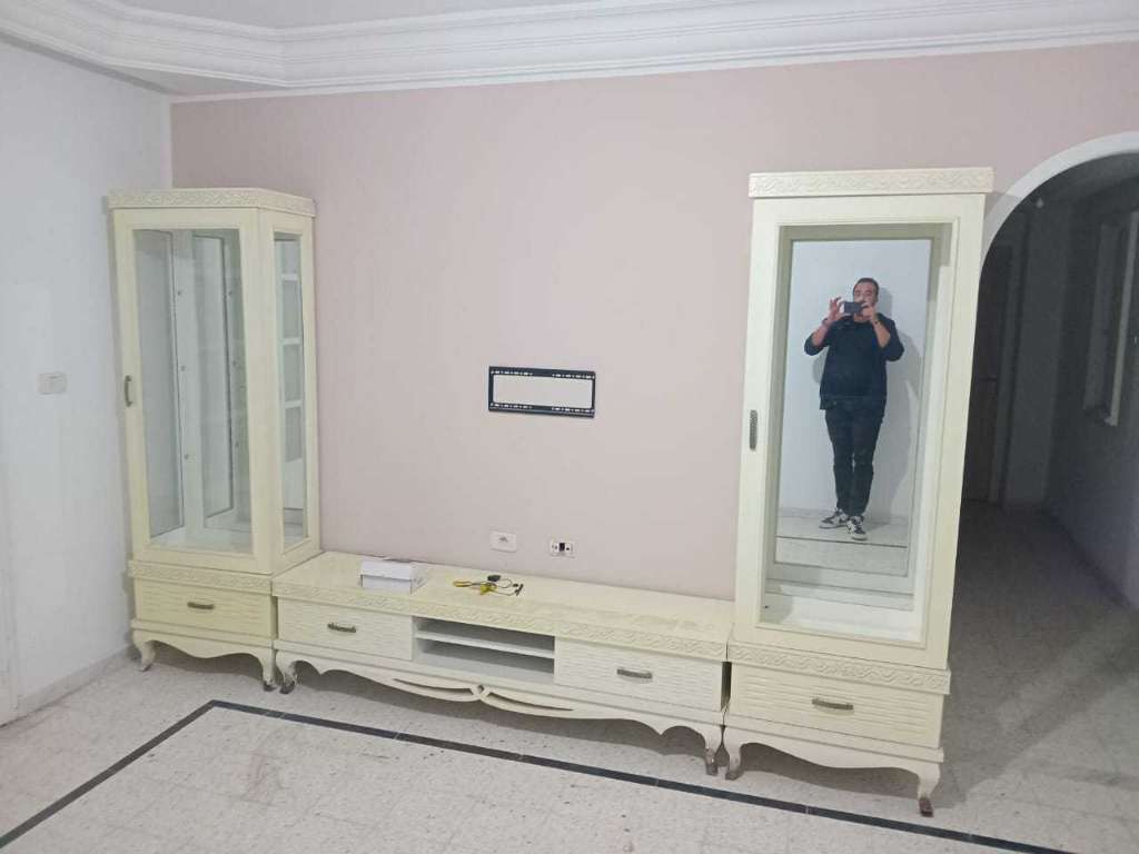 Argentières+table tv +console