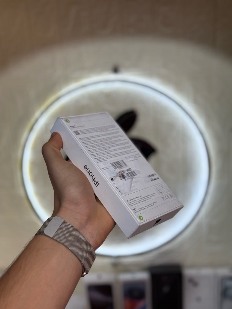 iPhone 16 Cachte