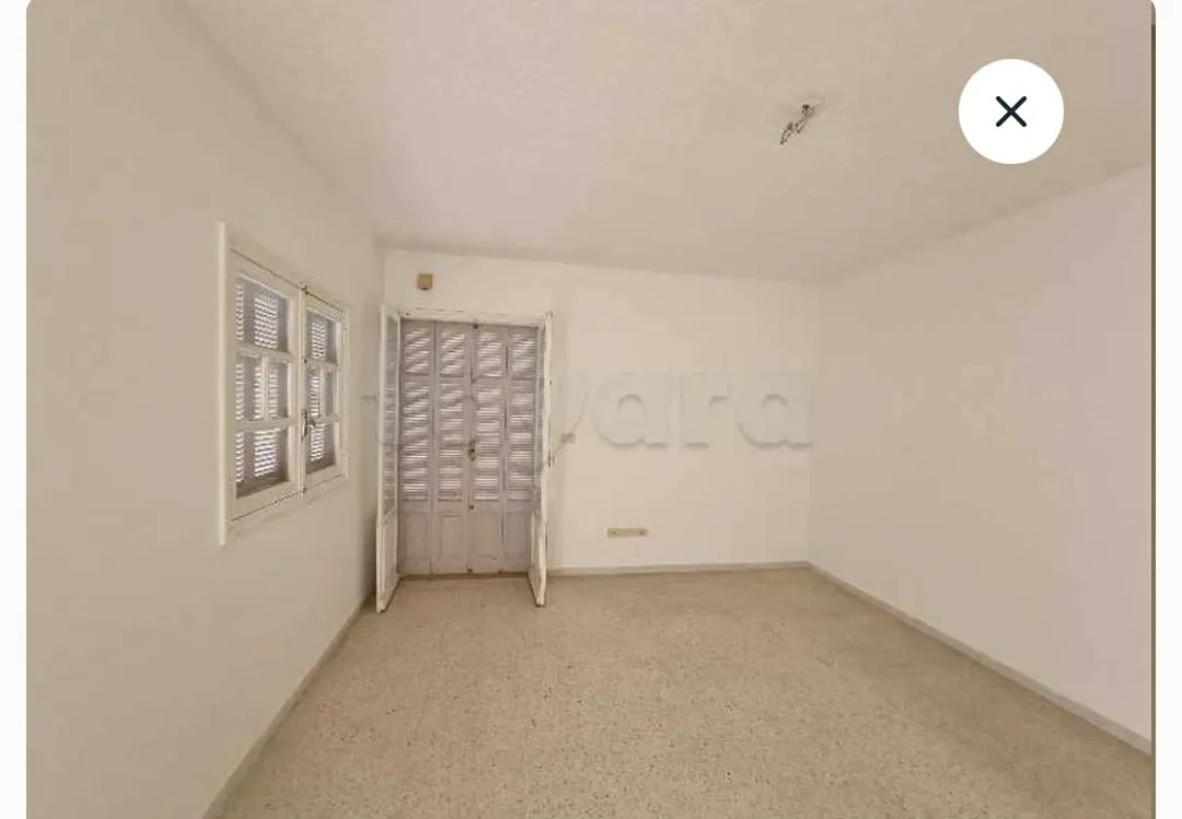  un étage spacieux s+2 a louer situé a Cité Romena Bardo