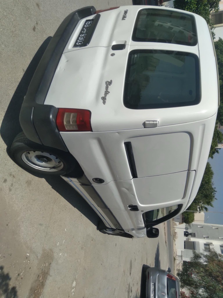 berlingo tout option 1mains d'origine importé neuf zéro dépense