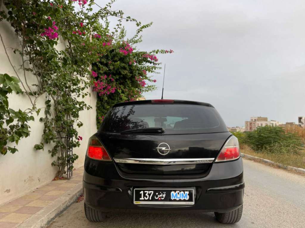 Opel Astra H