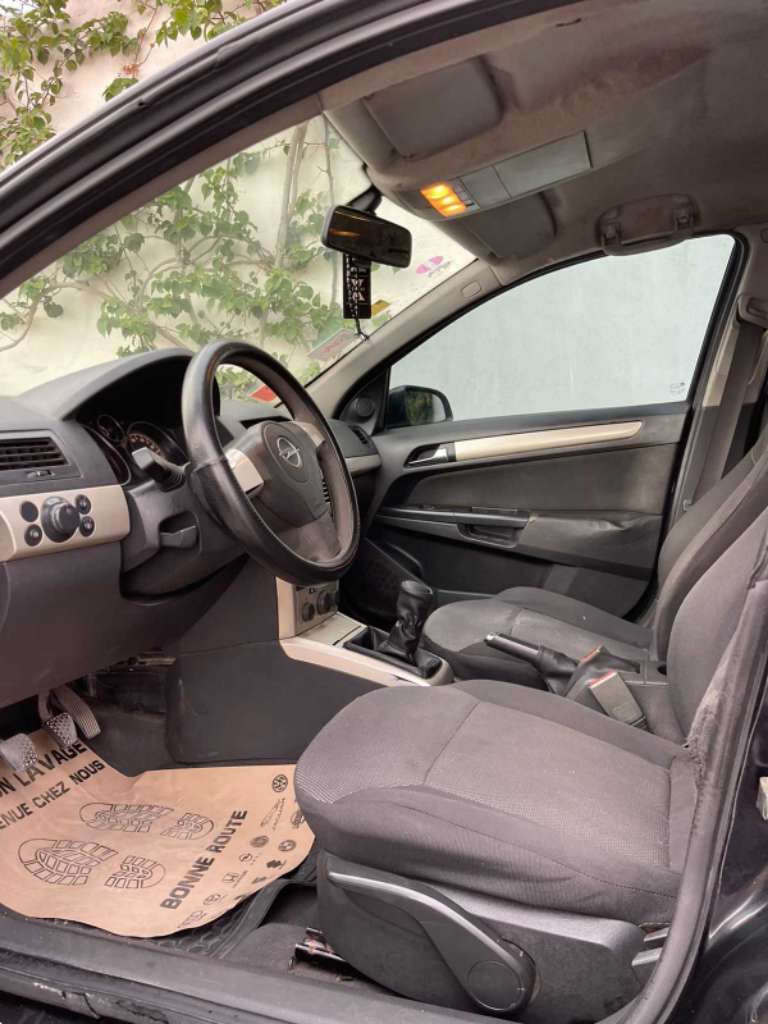 Opel Astra H