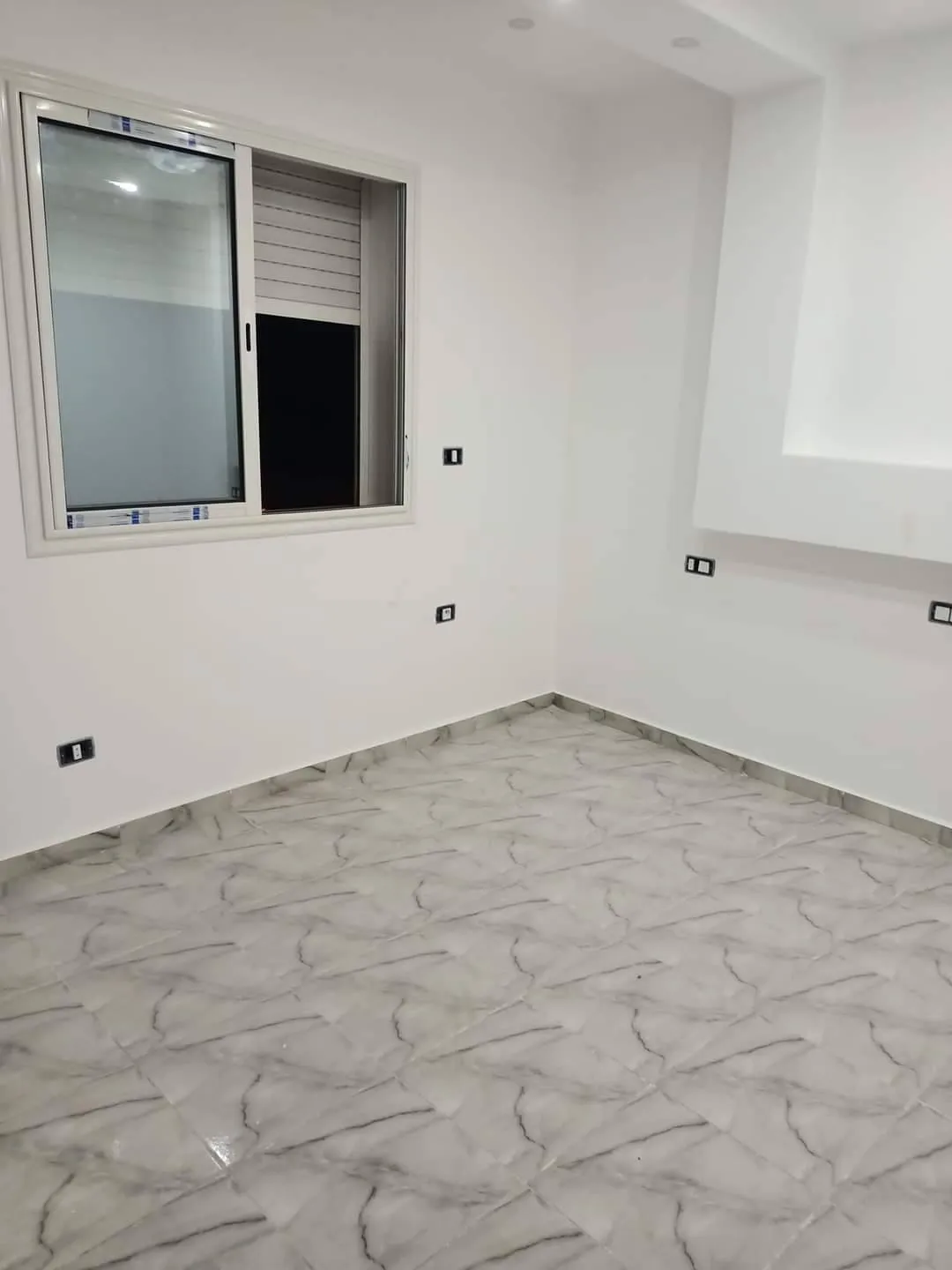 للبيع بالتقسيط شقق في قليبية طريق حمام الأغزاز