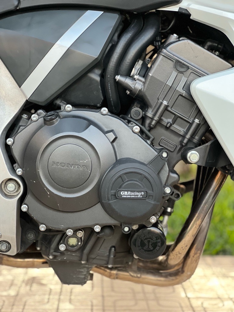 CB1000r