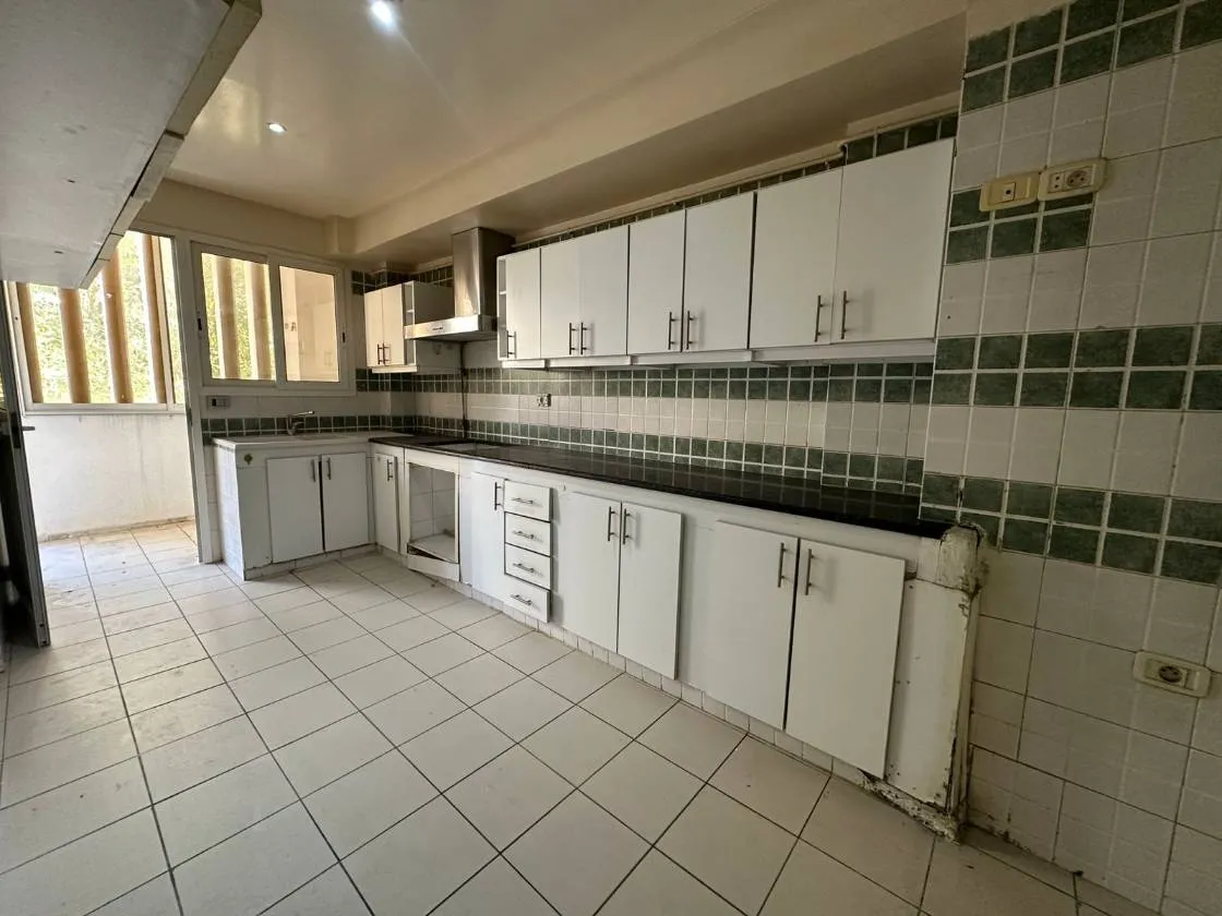 A Vendre un Appartement S+3 à Notre Dame