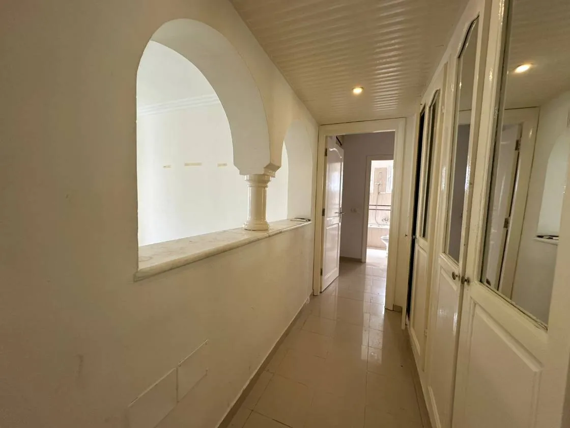 A Vendre un Appartement S+3 à Notre Dame