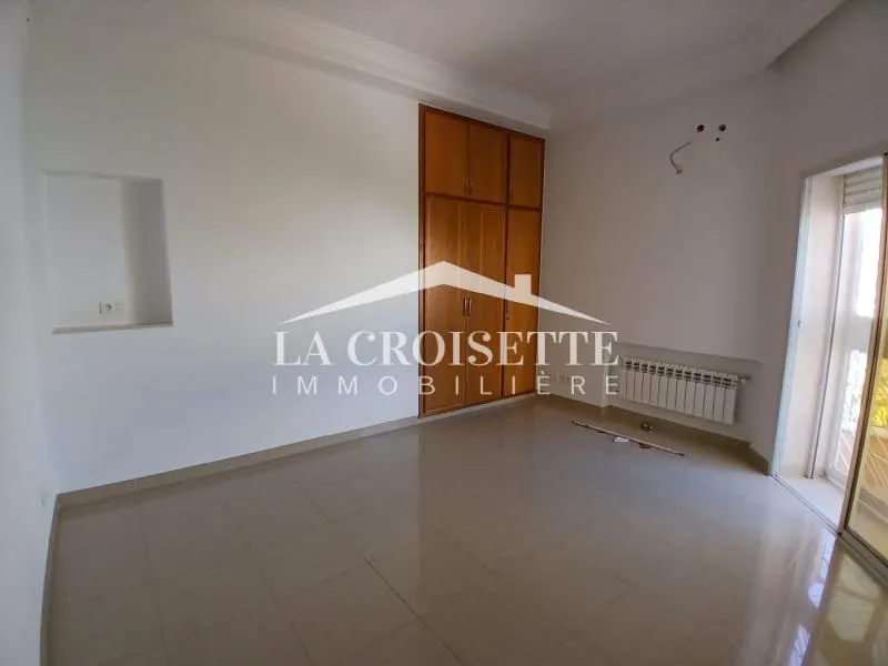 Etage de villa s4 au Lac2 ZEL0549