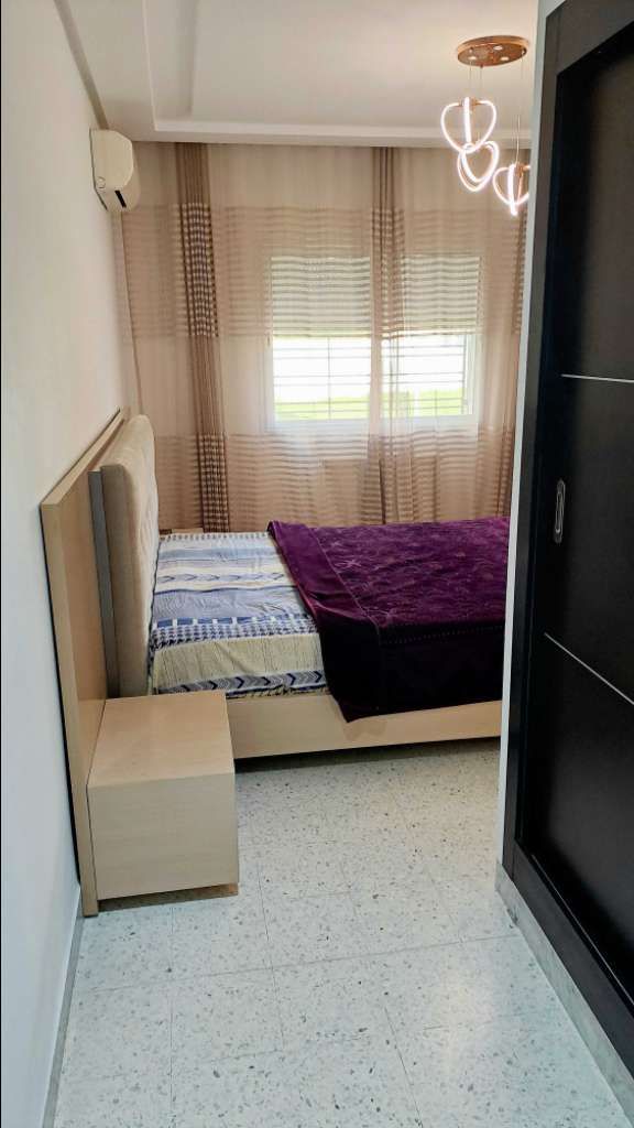 Particulier L S4 meublé cité wahat pour étranger