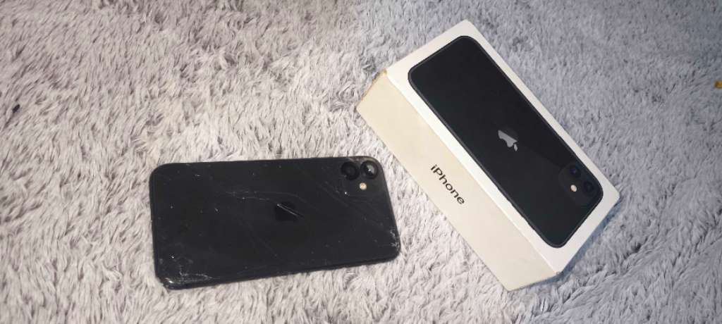 iPhone 11 64Go Noir