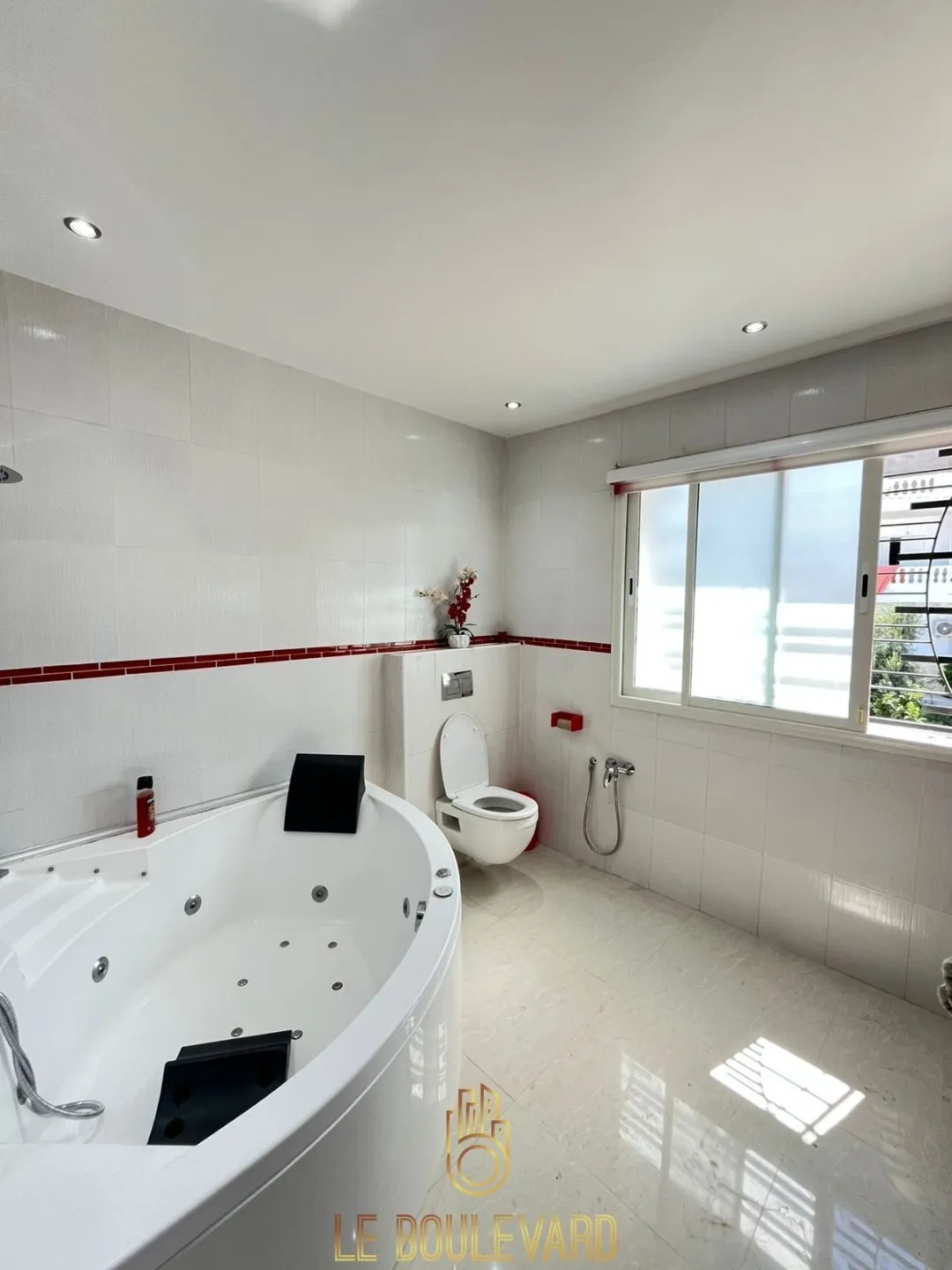 A Louer Villa Duplex S+4 Haut Standing Avec Piscine Ă Hammamet Sud