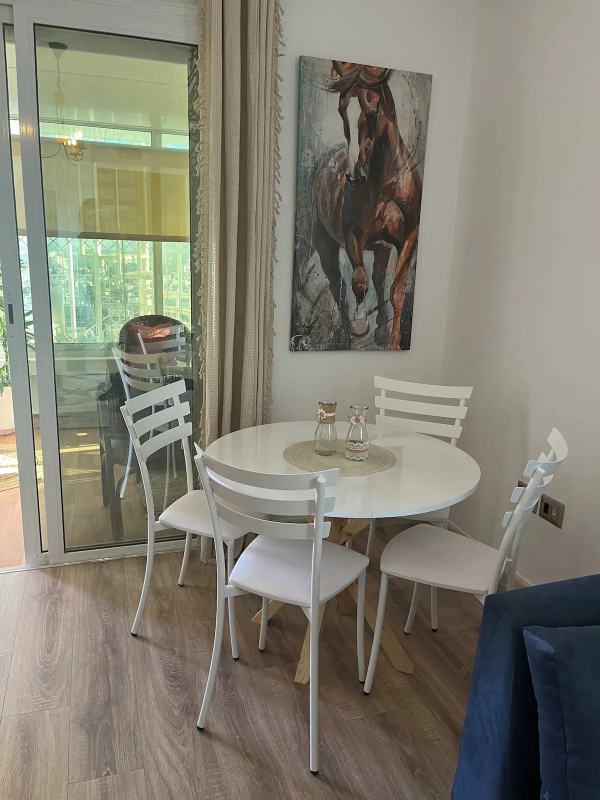 S+1 meublé Lux cité Ennasr