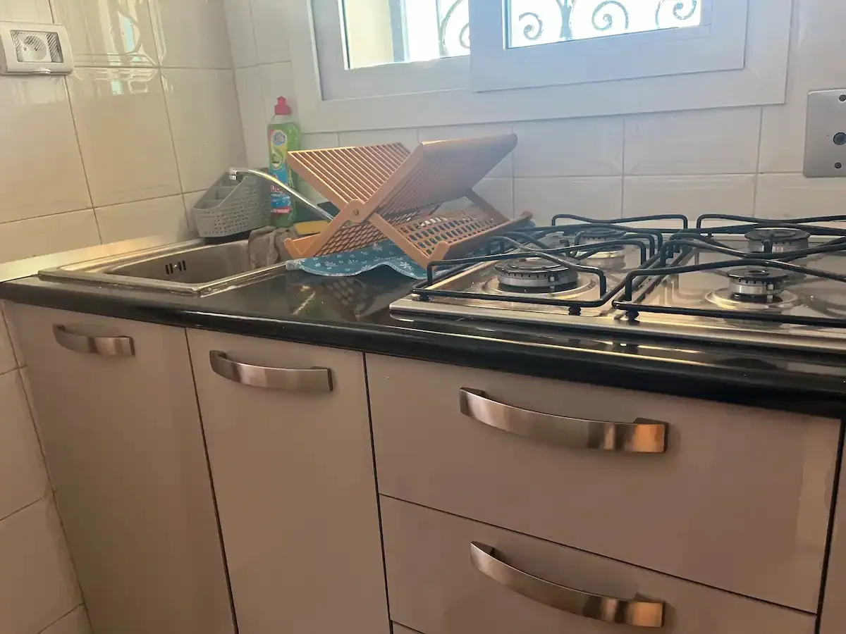 S+1 meublé Lux cité Ennasr