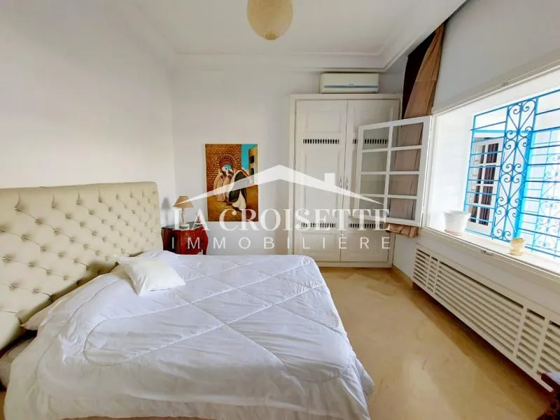 Rez-de-chaussée de villa meublé avec jardin à La Marsa MRCL0116 