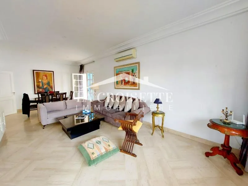 Rez-de-chaussée de villa meublé avec jardin à La Marsa MRCL0116 