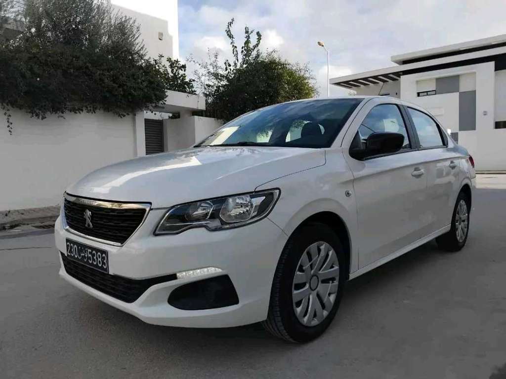 PEUGEOT 301 PREMIÈRE MAIN EN EXCELLENT ÉTAT 