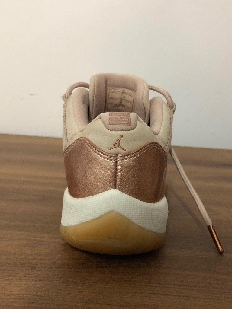 nike air jordan 11 retro rose gold 