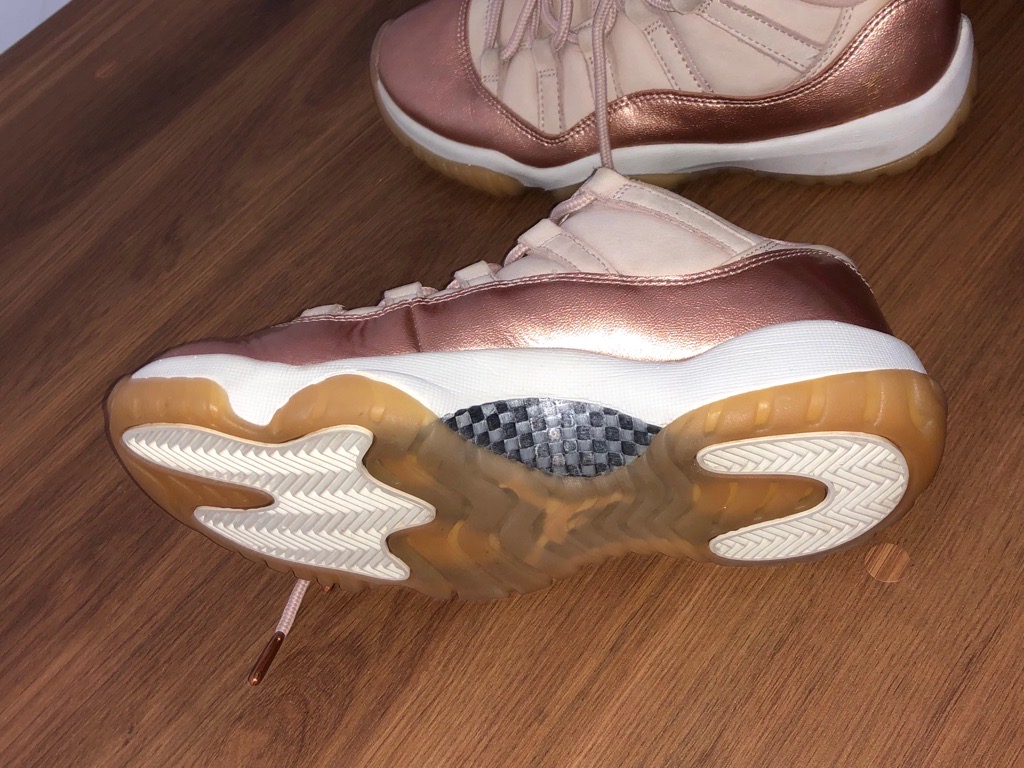 nike air jordan 11 retro rose gold 