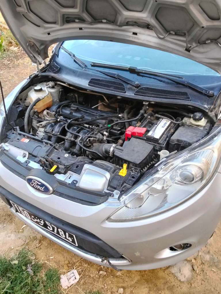 ford fiesta titanium