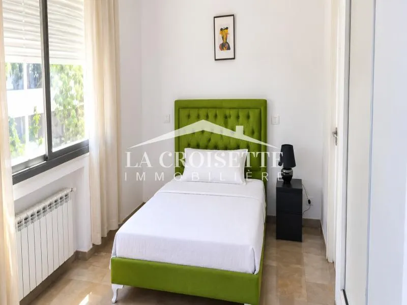 Villa semi-meublée S+3 avec jardin au Lac 2 MVL0931