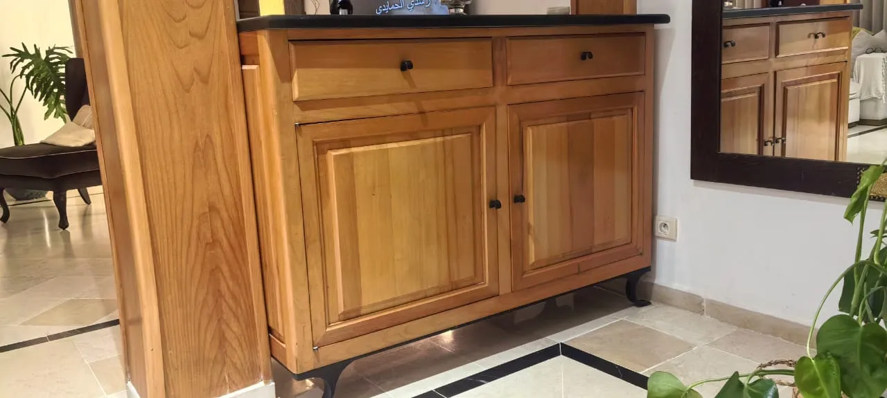 Buffet et armoire