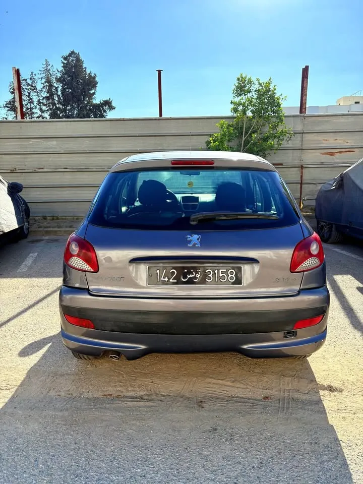 Peugeot 206+