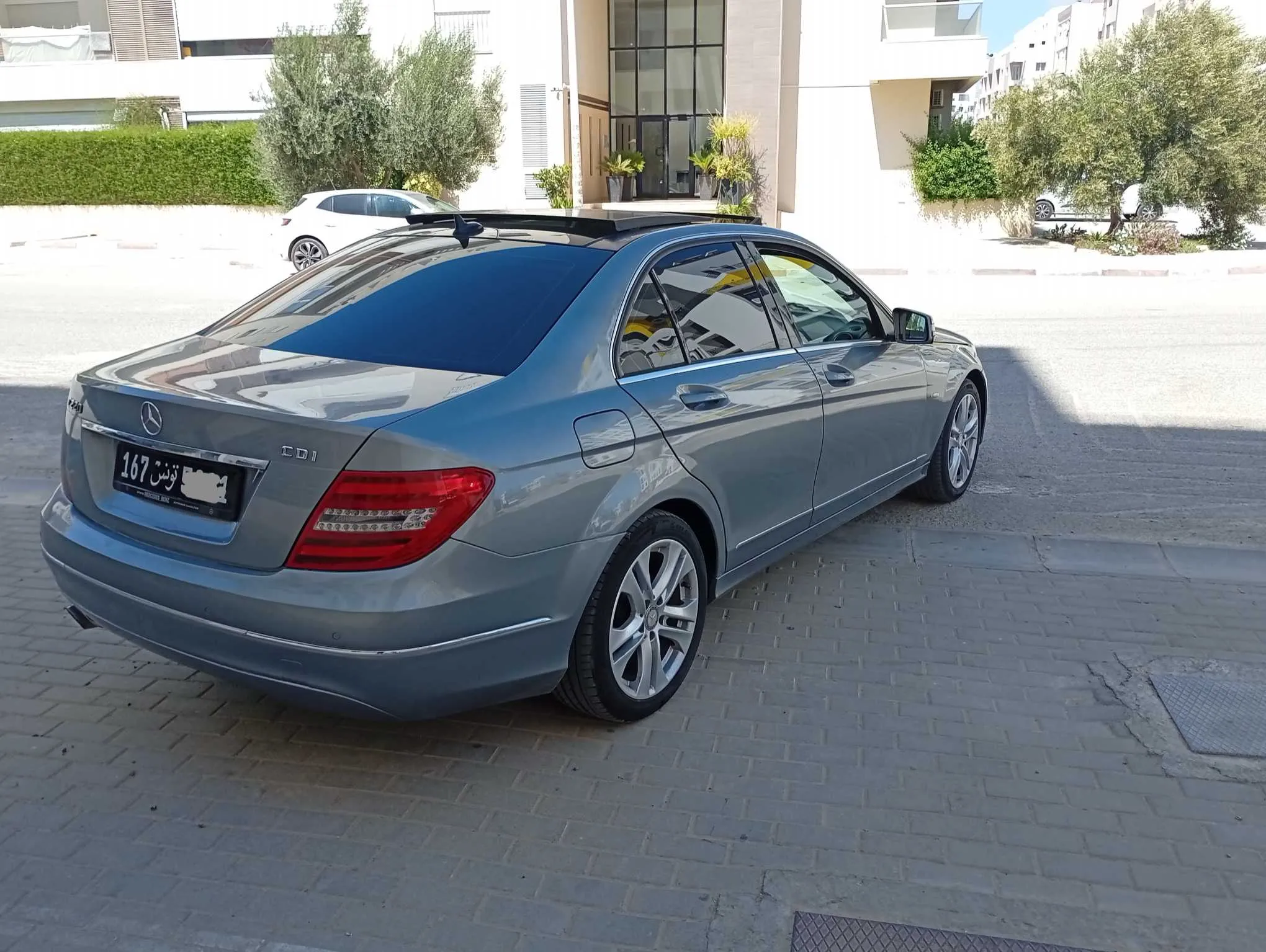 Mercedes