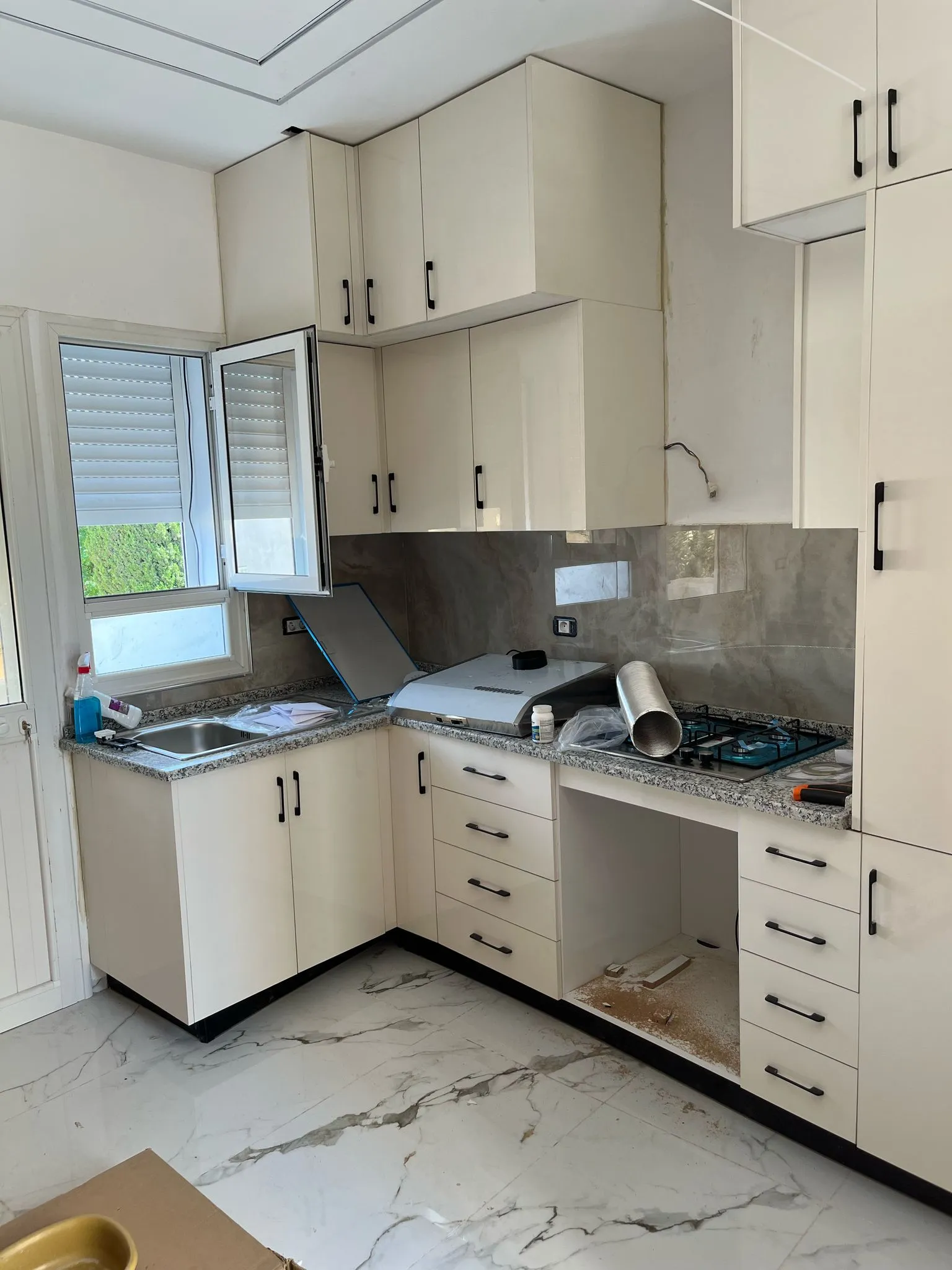 Appartement à Manzah 8