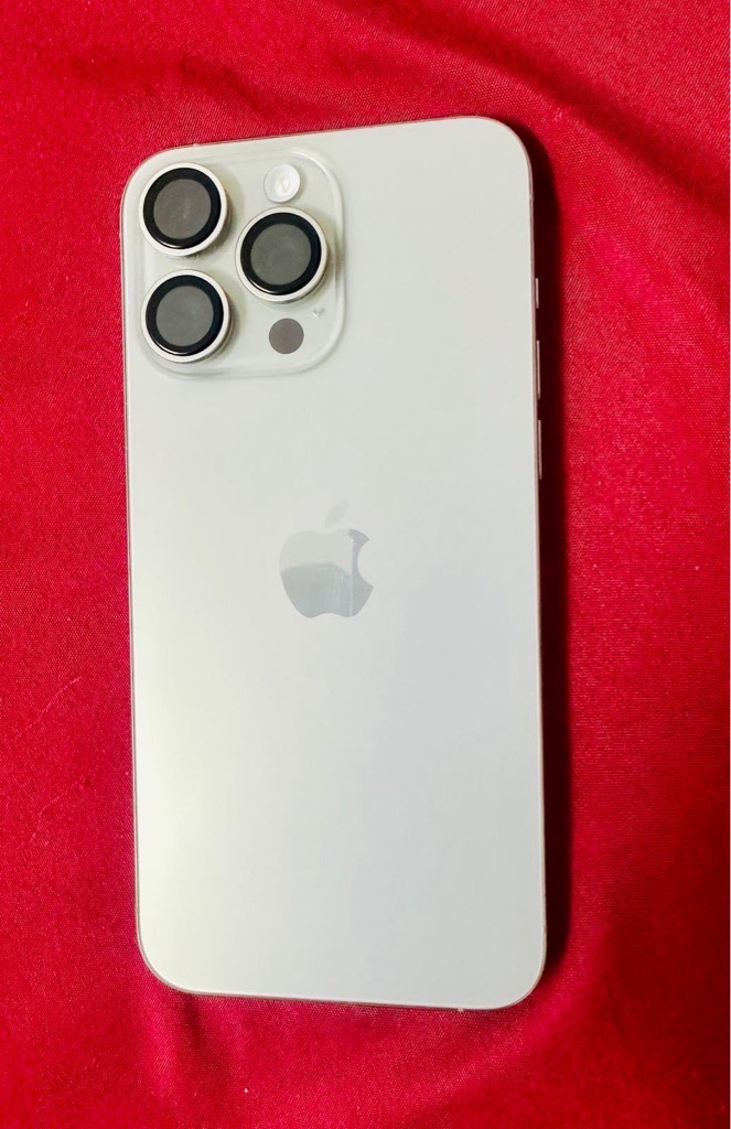 iPhone 15 pro max 