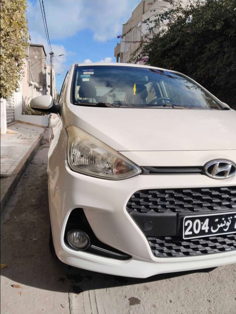 Hyundai grand i10