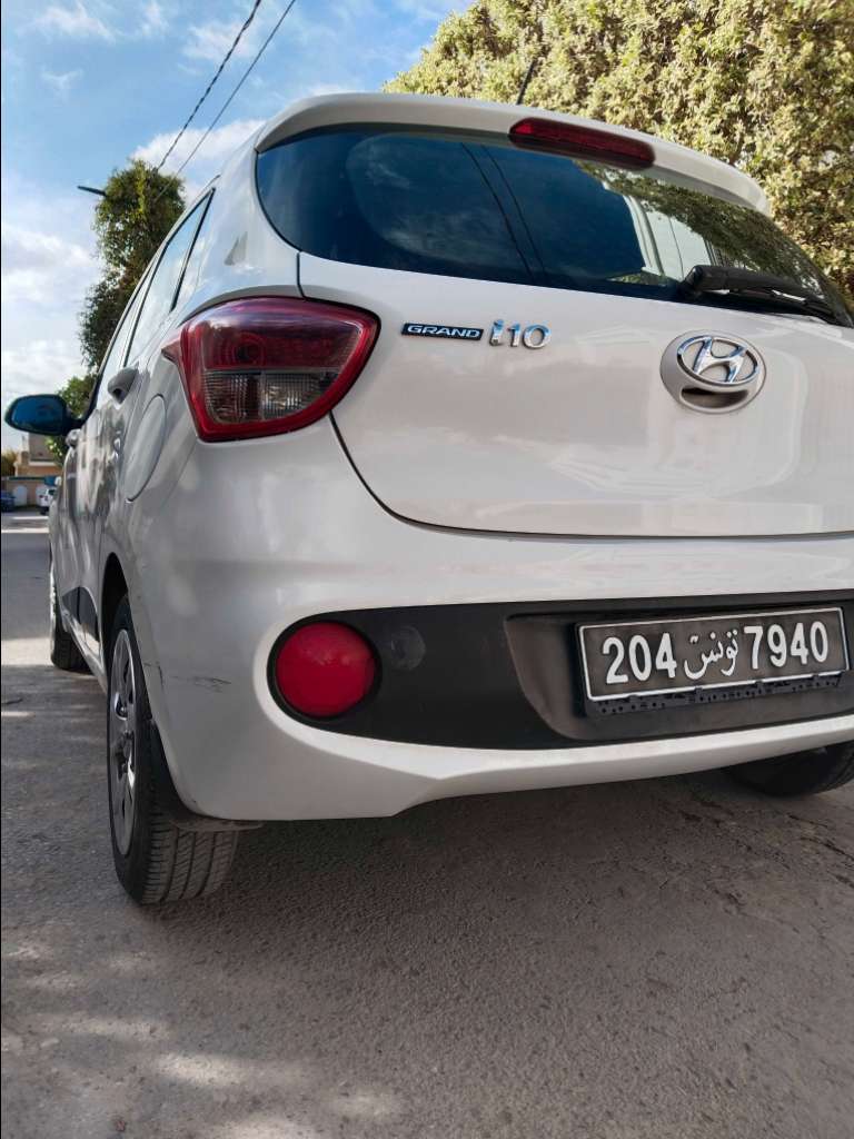 Hyundai grand i10