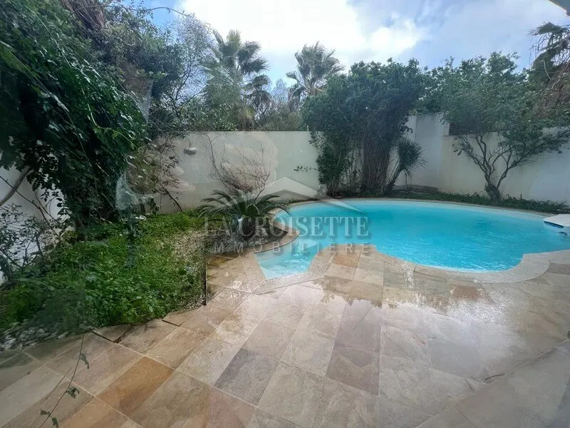 Villa s4 avec piscine à Gammarth MVL0522