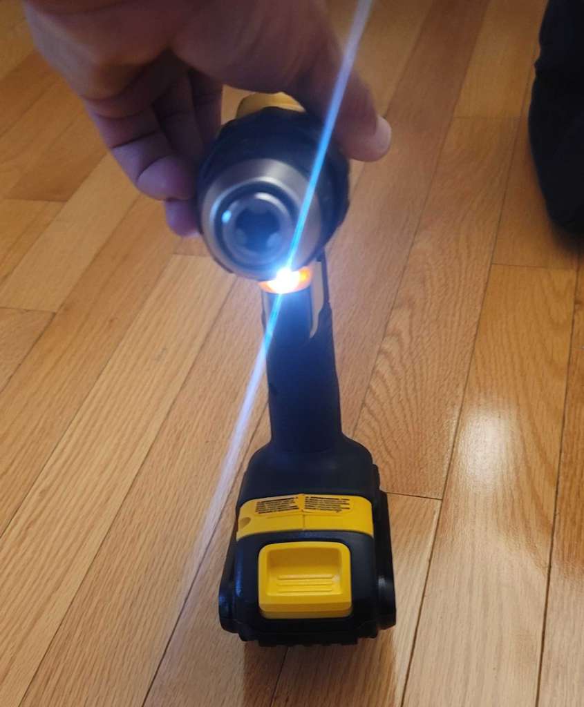 DEWALT : Perseuse Sans fil 