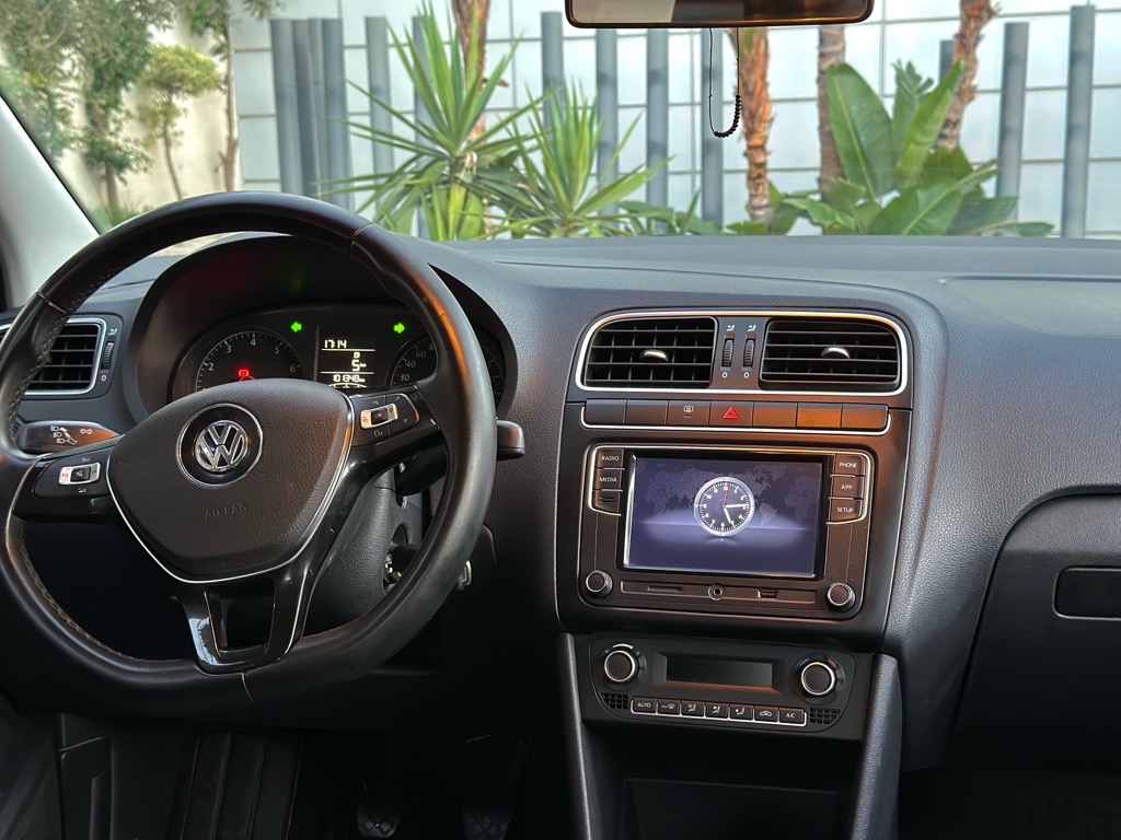 POLO SEDAN HIGHLINE 2022