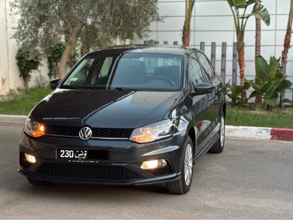 POLO SEDAN HIGHLINE 2022