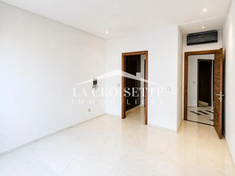 Appartement S+4 avec piscine au Lac2 MAL4307