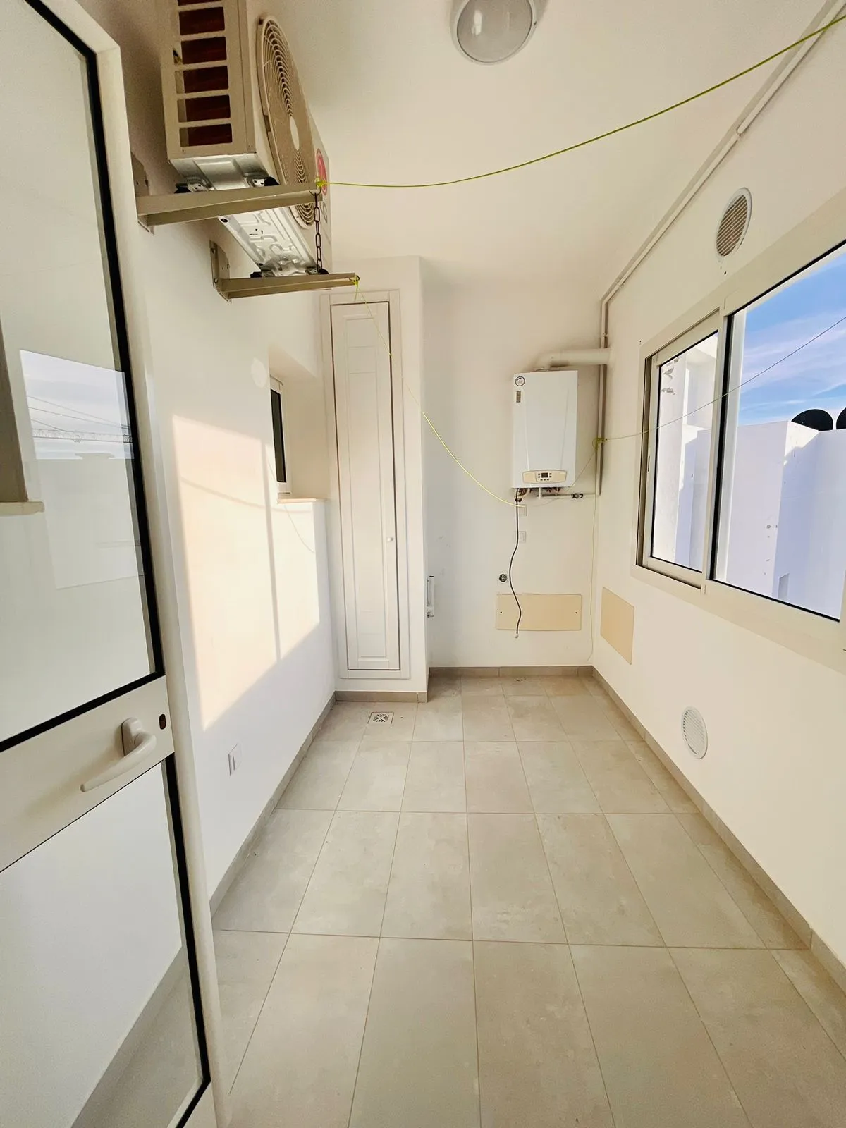 đÌ đčđŒđđČđż â Appartement đŠ+đŻ Ă El Menzah 9C