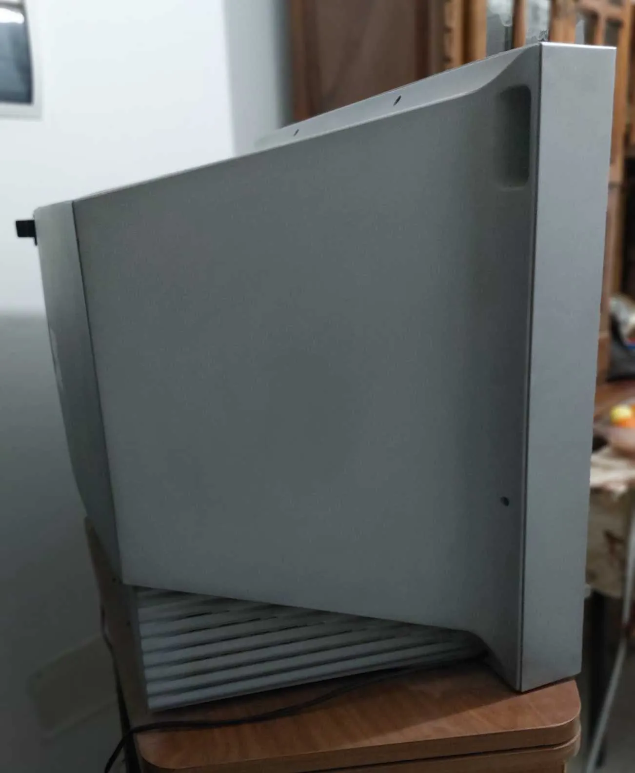 TV Maxwell Grand format (ancien modèle) en très bon état