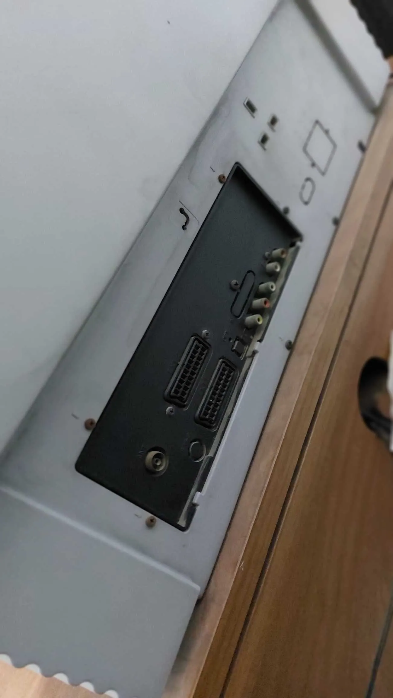 TV Maxwell Grand format (ancien modèle) en très bon état