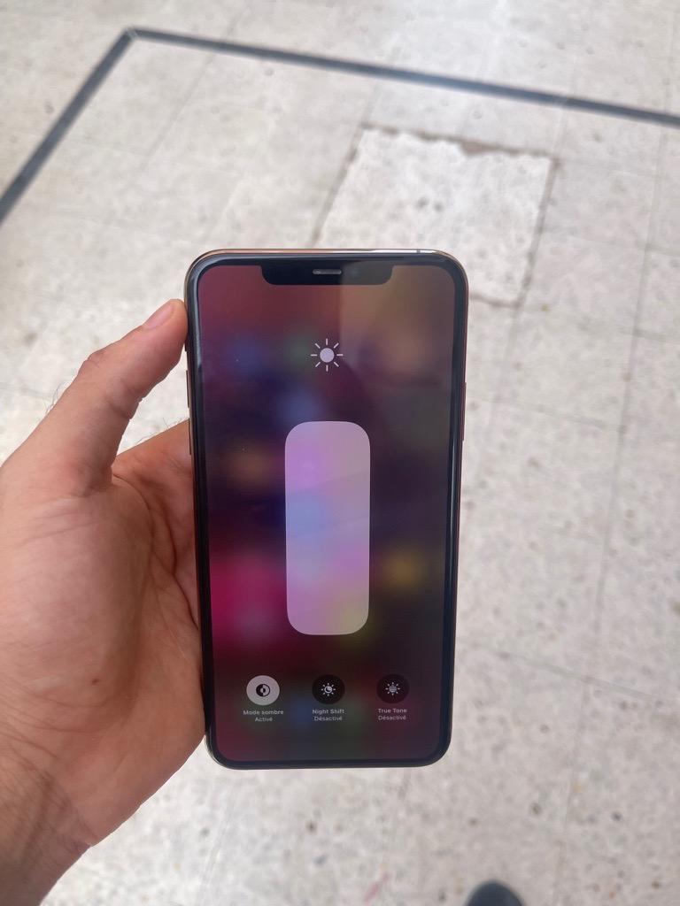Iphone 11 pro max gold