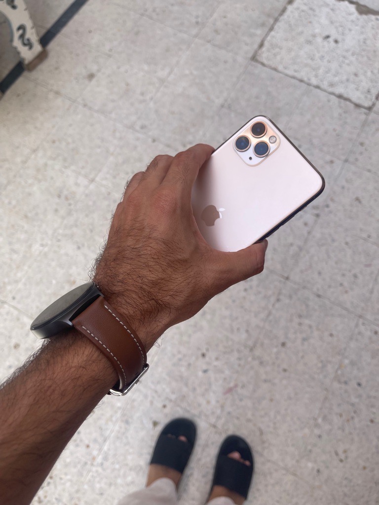 Iphone 11 pro max gold