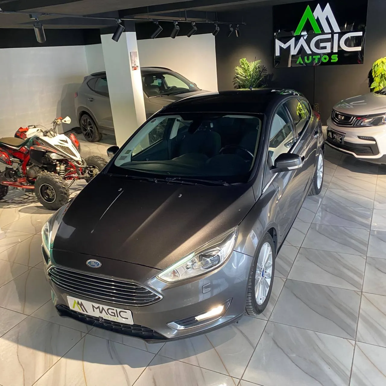 FORD FOCUS