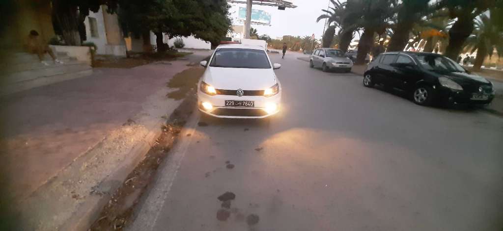 Excellente polo sedan