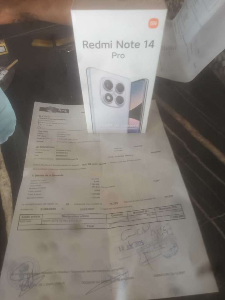 À vendre  redmi note 14 pro cachte