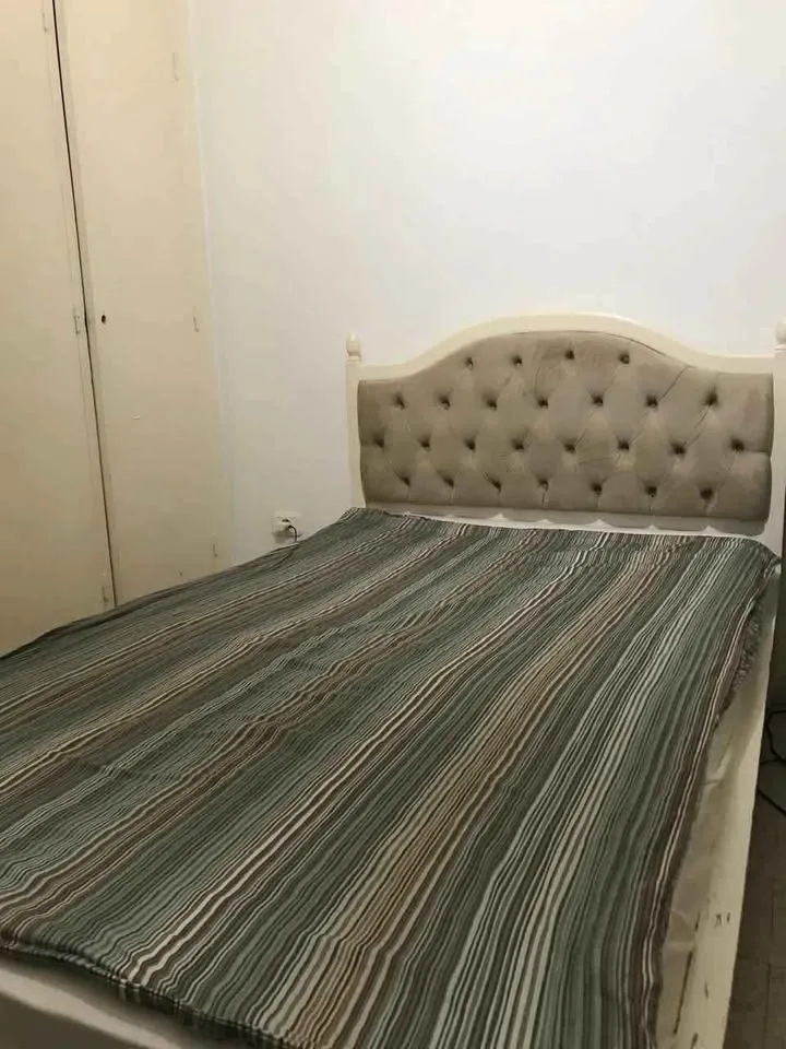 A vendre chambre de nuit pour garçon