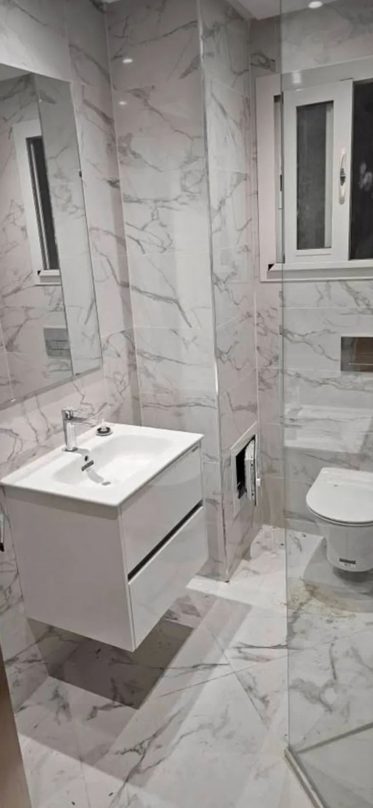 Location S1 vide ou meublé à El Menzah 9C 