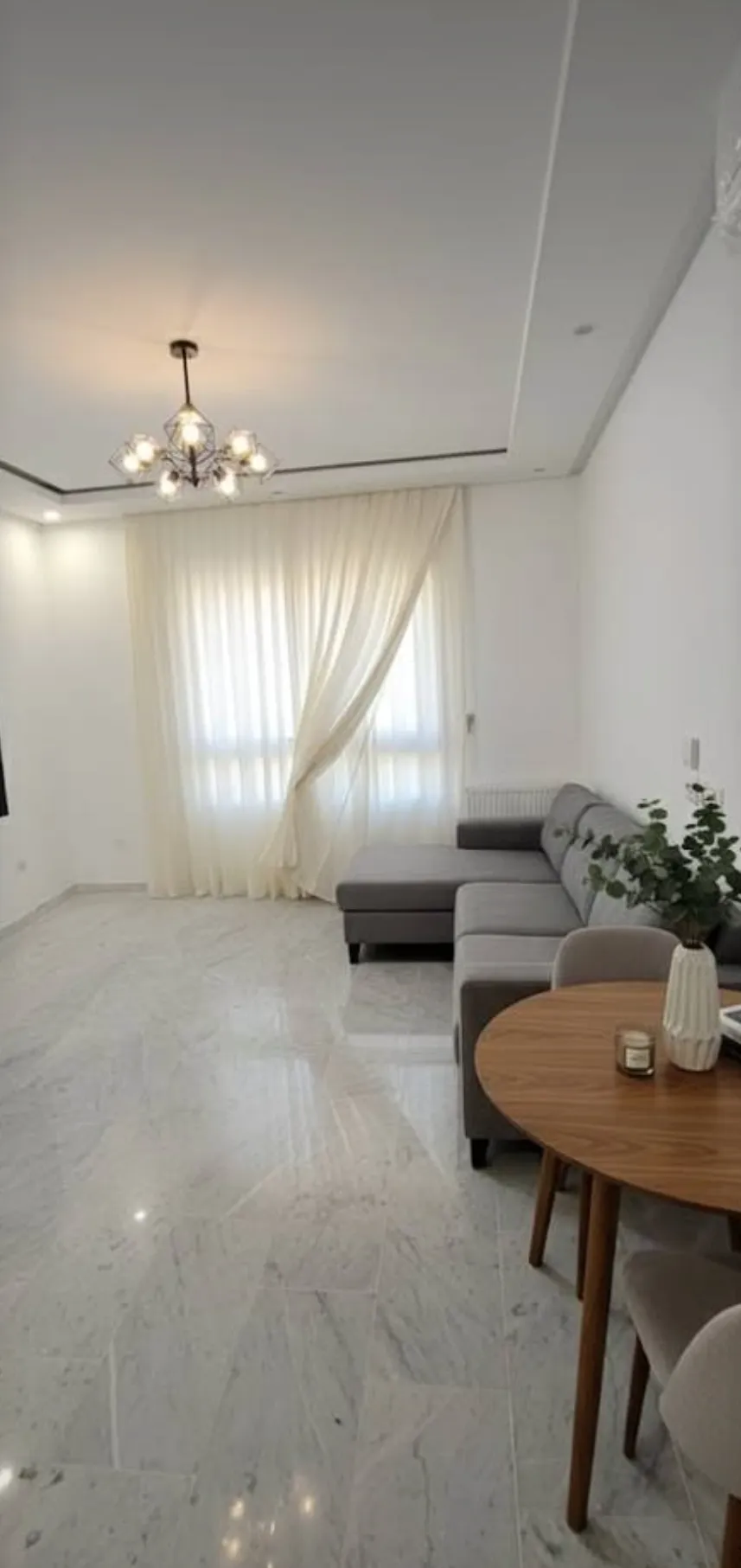 Location S1 vide ou meublé à El Menzah 9C 