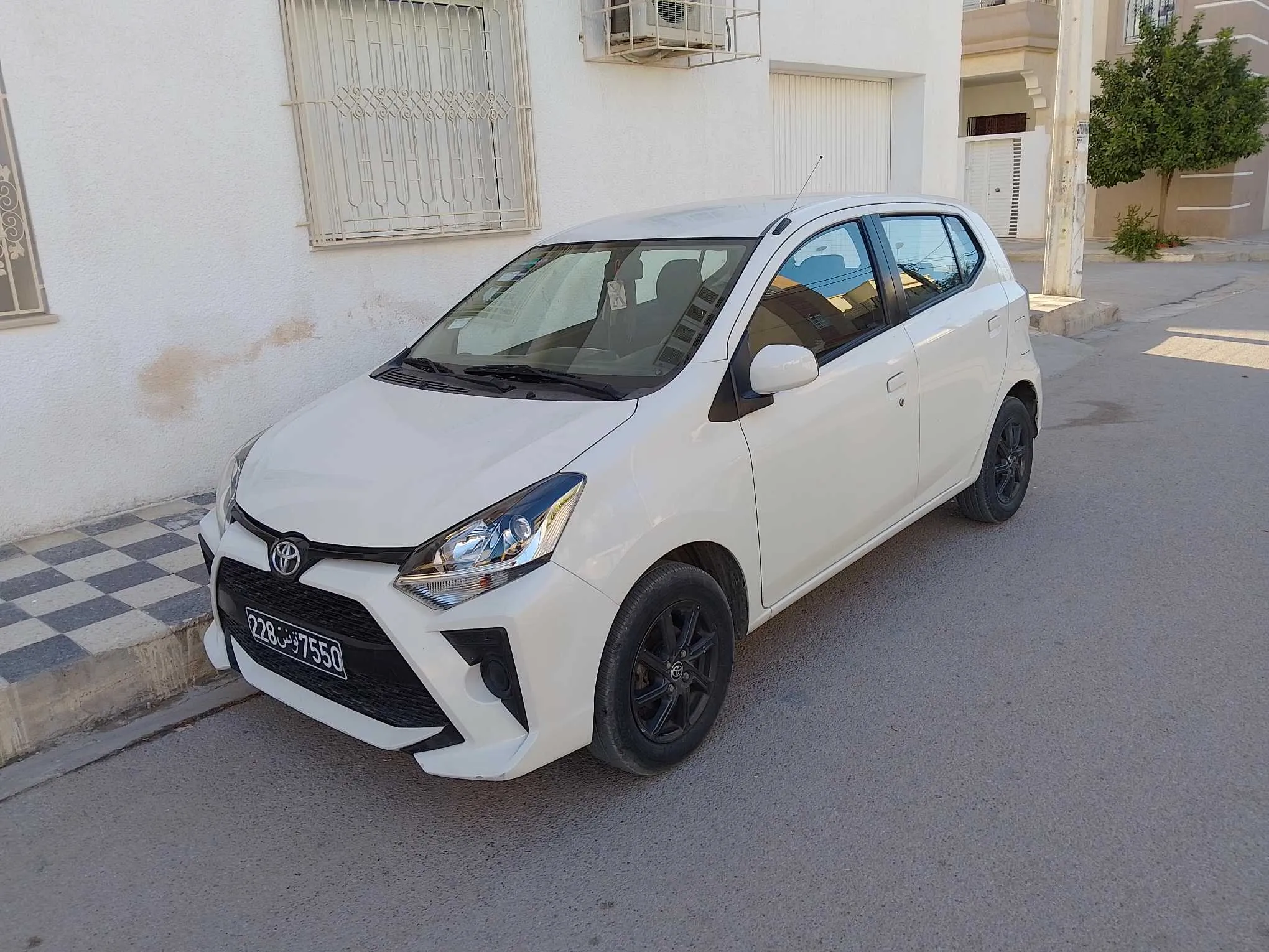 toyota agya 1ère main.tel:56177695